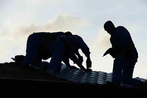 Why a Roof Replacement Service Improves Home Security